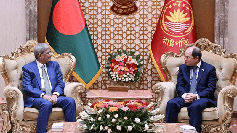 বাংলাদেশিদের জন্য ভিয়েতনামের ভিসা প্রক্রিয়া সহজ করার আহ্বান রাষ্ট্রপতির