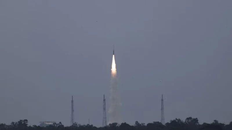 বেসরকারি মহাকাশ অভিযানে বিশ্বের তৃতীয় দেশ হিসেবে ইতিহাস গড়ল ভারত