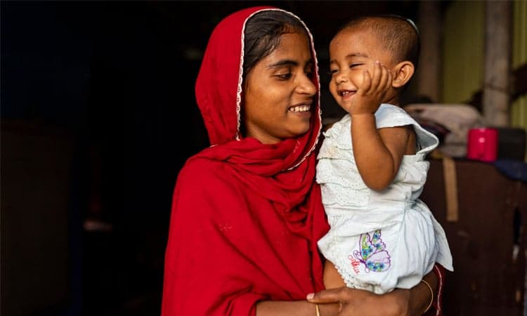 নারী শ্রমিকদের মাতৃস্বাস্থ্য উন্নয়নে ব্যবস্থা নিন