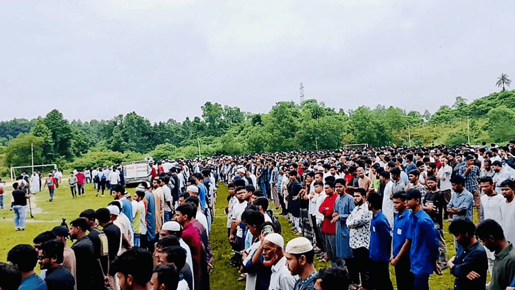 অপ্রতিমের জানাজা সম্পন্ন, কোটবাড়িতে দাফন