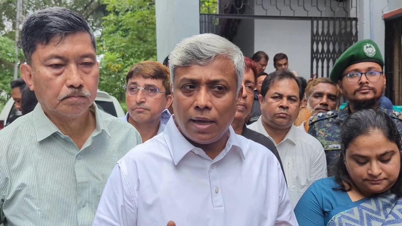 বন্যায় ক্ষতিগ্রস্ত ঘরবাড়ি মেরামতে সরকার পাশে দাঁড়াবে: বিদ্যুৎ প্রতিমন্ত্রী