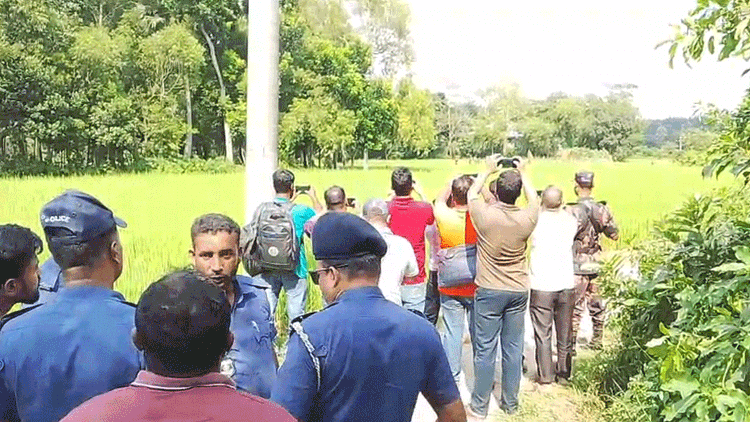 কুমিল্লা সীমান্তে আটক দুই পুলিশ সদস্যকে ফেরত দিল বিএসএফ