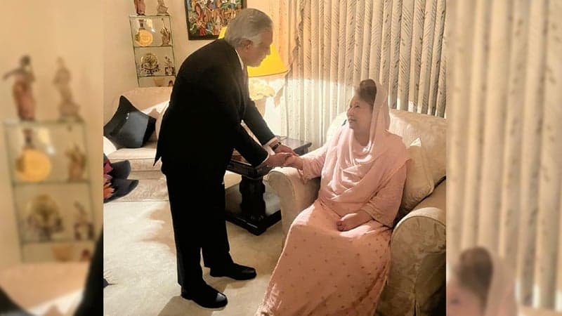 খালেদা জিয়ার সঙ্গে পাকিস্তানের পররাষ্ট্রমন্ত্রীর সাক্ষাৎ