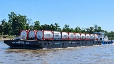 আসাম থেকে নৌপথে ঢাকায় আসছে ১,০৮০ টন মিথানল