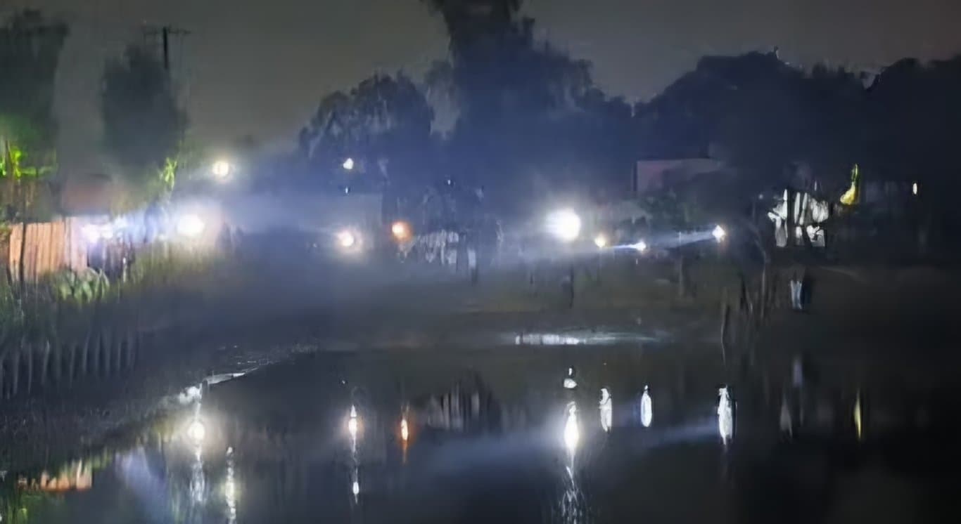 ব্রাহ্মণবাড়িয়ায় টর্চলাইট জ্বালিয়ে সংঘর্ষ, এএসপি-চেয়ারম্যানসহ আহত ৫০