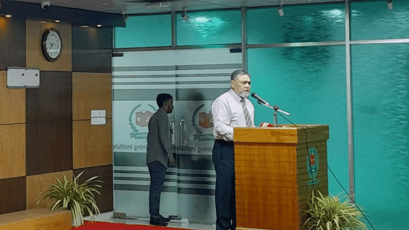 প্রবাসীদের ভোটের সুযোগ খুব সহজ নয়: সিইসি