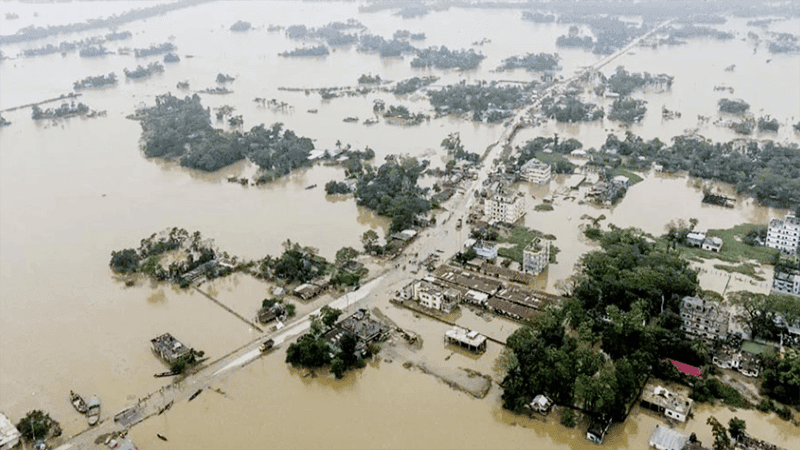 বন্যা ও পাহাড়ি ঢলে ক্ষতিগ্রস্তদের সহায়তায় ৬৪ জেলায় ৪ কোটি টাকা ও ৮,৯৫০ টন চাল বরাদ্দ