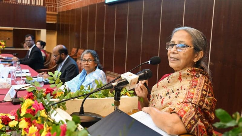 মাছ শিকারে বিষ ও বিদ্যুতের ব্যবহারে মৎস্য উপদেষ্টার উদ্বেগ