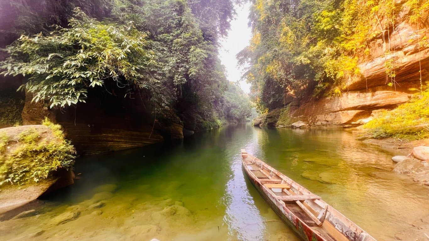 ১১ মাস পর পর্যটকদের জন্য খুললো বান্দরবানের দেবতাখুম