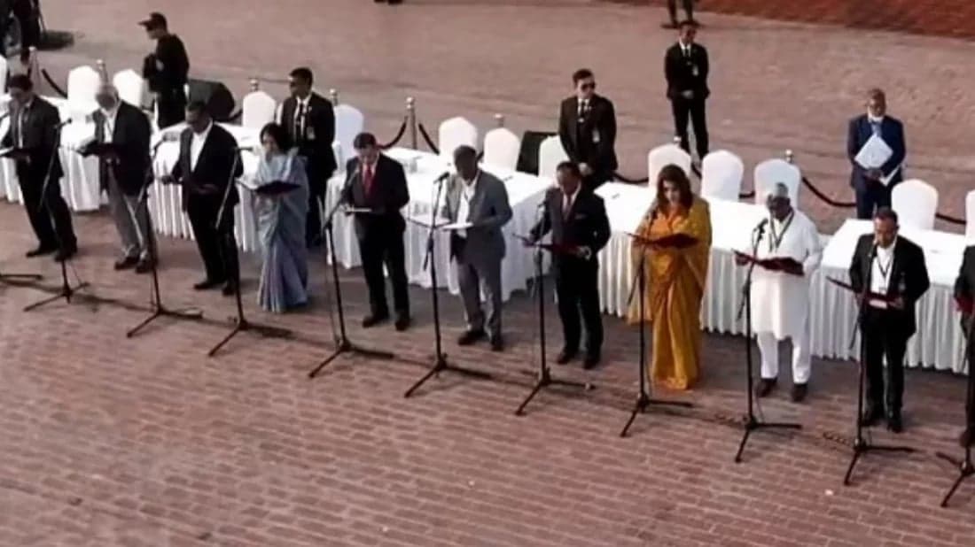 প্রতিমন্ত্রীদের কে কোন দপ্তর পেয়েছেন