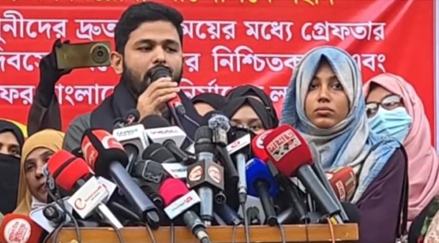 ইনকিলাব সেন্টার ছাড়লেন জাবের-জুমা