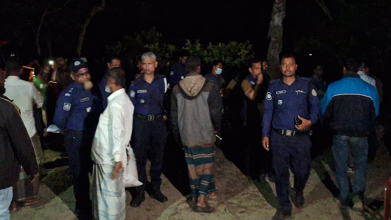 বরগুনায় শাবল দিয়ে পিটিয়ে গৃহবধূকে হত্যা