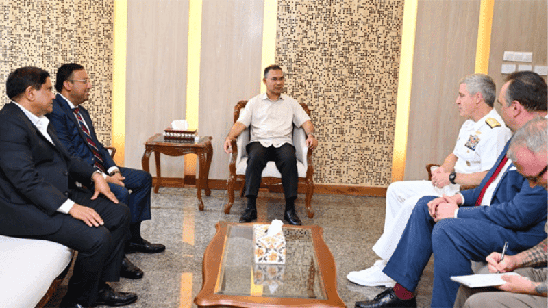প্রধানমন্ত্রীর সঙ্গে মার্কিন প্রশান্ত মহাসাগরীয় নৌবহরের কমান্ডারের সাক্ষাৎ