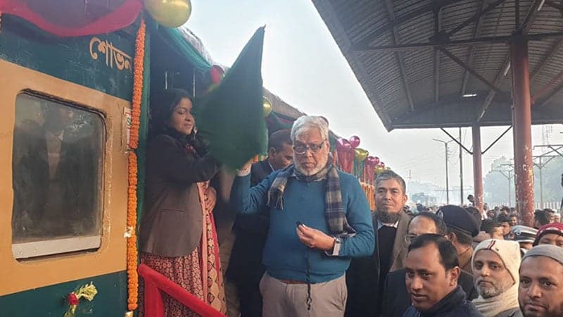 ঢাকা-জয়দেবপুর রুটে চালু হলো ৪ জোড়া কমিউটার ট্রেন