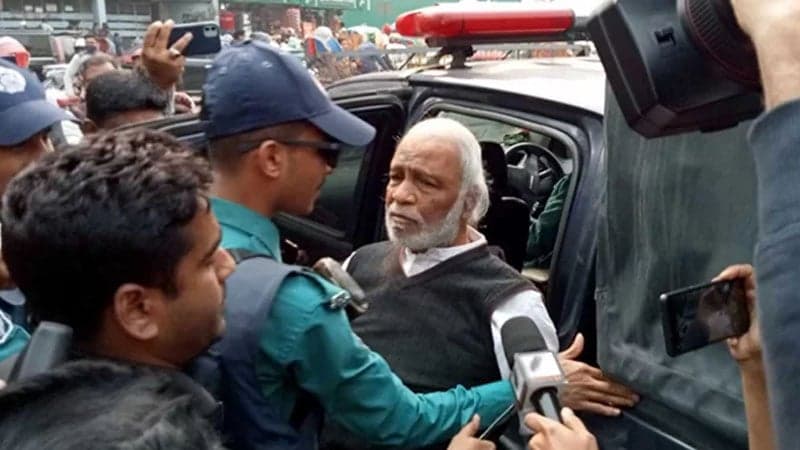 পুলিশি বাধায় কালো পতাকা মিছিল করতে পারেনি বিএনপি