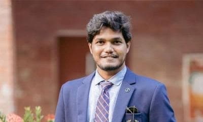 ভোটকেন্দ্রে কারচুপি হয়েছে: ভিপি প্রার্থী আবিদুল