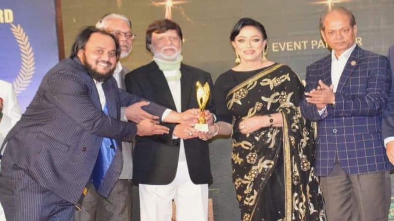 বিজিসিএফ অ্যাওয়ার্ডে আজীবন সম্মাননায় সোহেল রানা