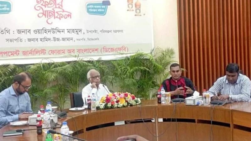 ‘টাকা ছাপিয়েও দুর্নীতির শিকার হওয়া ব্যাংকগুলোকে রক্ষা করা কঠিন হয়ে পড়ছে’