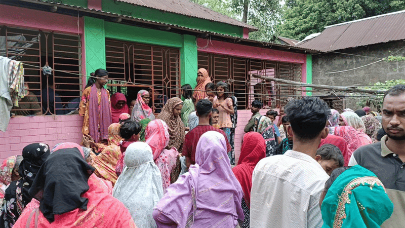 গাজীপুরে বাড়িতে ডাকাতি, বাধা দেওয়ায় নারীকে শ্বাসরোধে হত্যা
