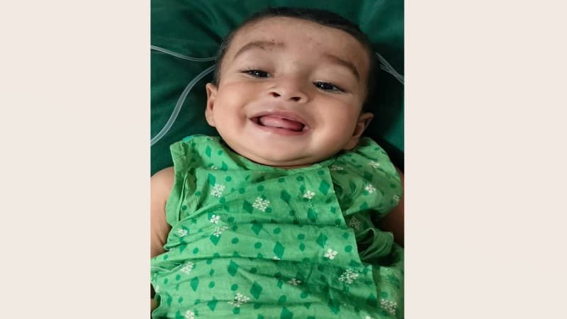 ১১ বছরের প্রতীক্ষার পর পাওয়া সন্তান মারা গেল হামে, শোকে কাতর বাবা-মা