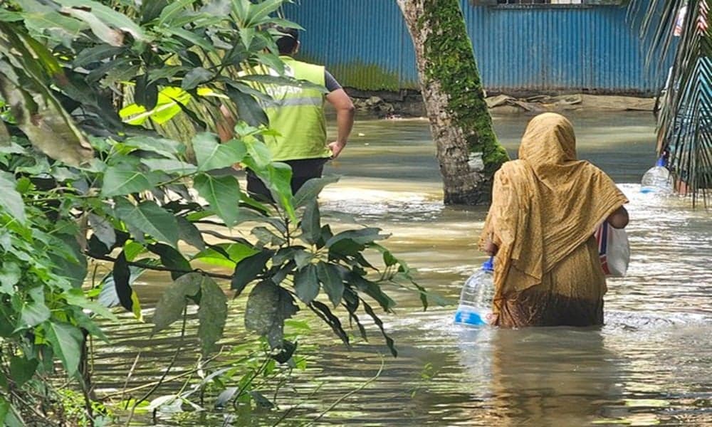বাংলাদেশের বন্যার্তদের জন্য ১.৮৫ মিলিয়ন ডলার সহায়তা দিল সুইডেন