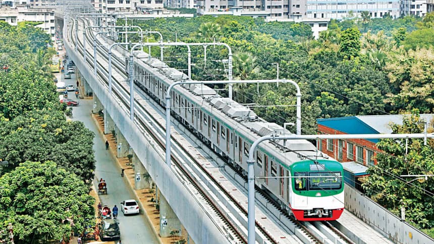 মেট্রোরেলে দুর্ঘটনার পর যাত্রী কমেছে ১০ শতাংশ: ডিএমটিসিএল এমডি