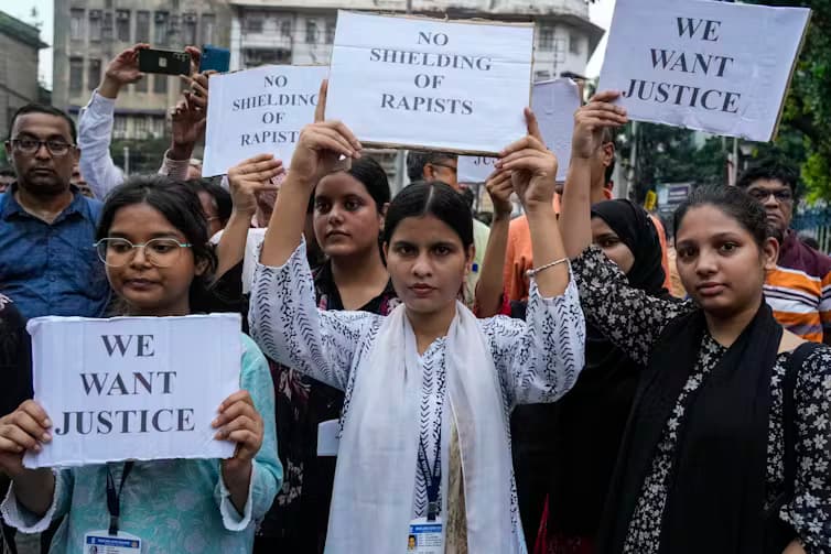 ফের কলকাতায় কলেজ ছাত্রীকে ধর্ষণের অভিযোগ, তোলপাড়