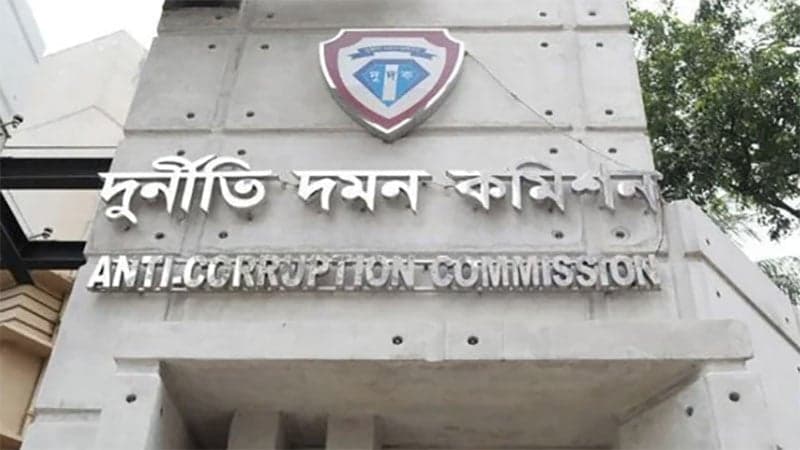 অর্থ আত্মসাৎ: এস আলম গ্রুপের চেয়ারম্যানের ছেলেসহ ৫২ জনের বিরুদ্ধে মামলা