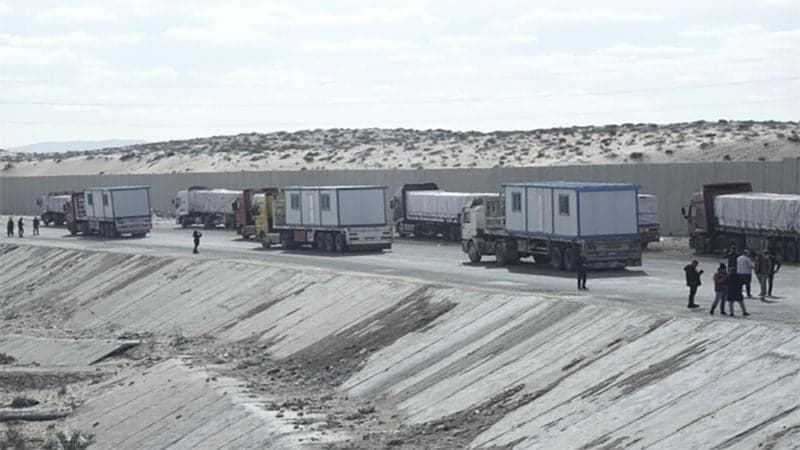 যুদ্ধবিরতির দ্বিতীয় দিনে গাজায় প্রবেশ করল ৯ শতাধিক ত্রাণবাহী ট্রাক